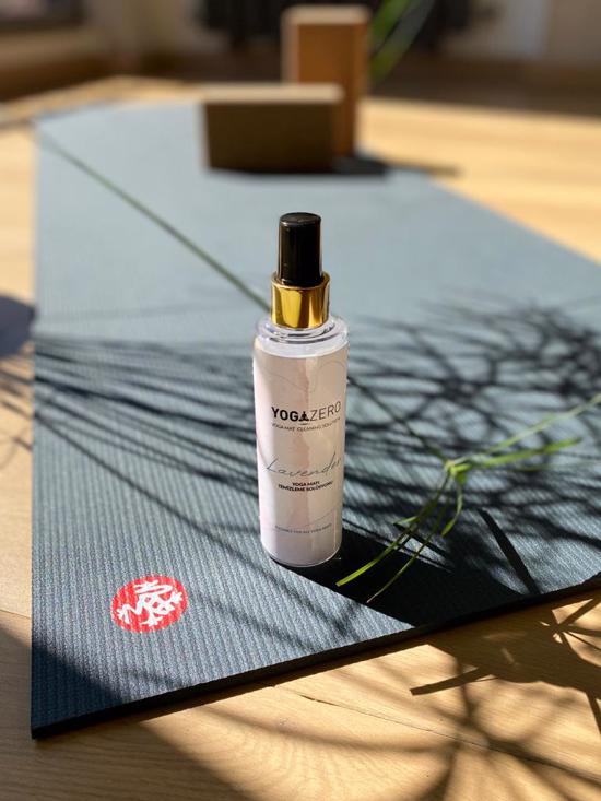 Men genel Yoga Mat Temizleme Solüsyonu