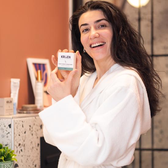 Erkek genel Ginseng - Biberiye  Katı Saç Kremi 60 Gr