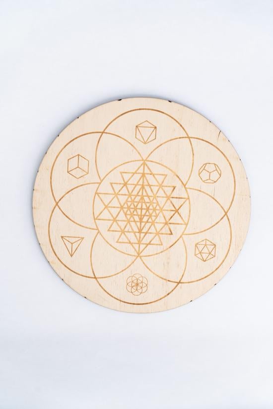 Men genel Ahşap Yuvarlak Sri Yantra Desenli