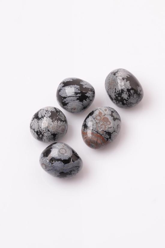 Erkek genel Kar Tanesi Obsidyen Taş