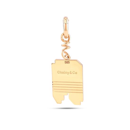 Men genel E Harf Charm