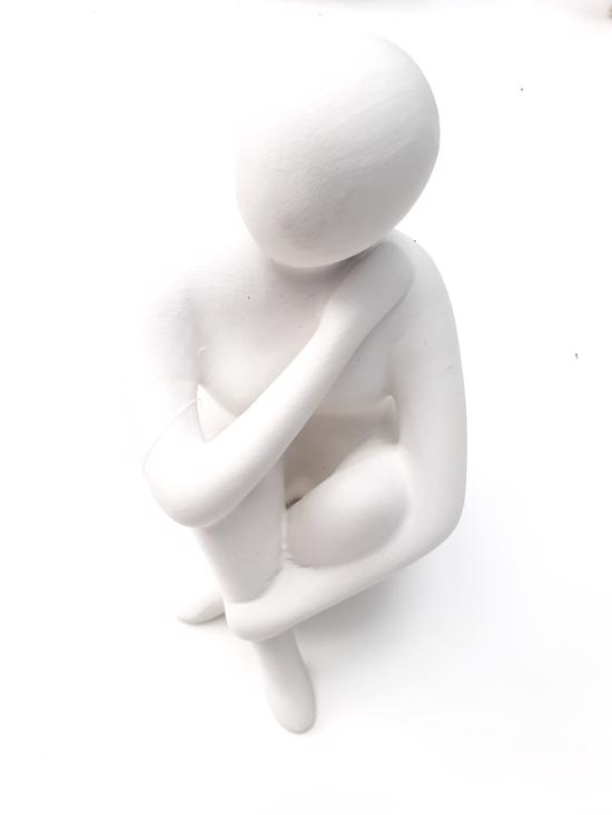 Men genel Oturan Kadın Dekor