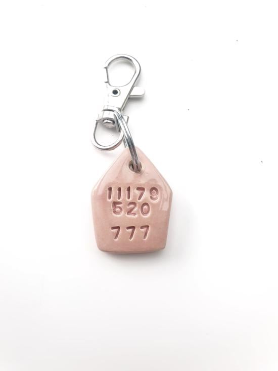 Men genel 11179 520 777 - Pembe Güvenli Seyahat Anahtarlığı