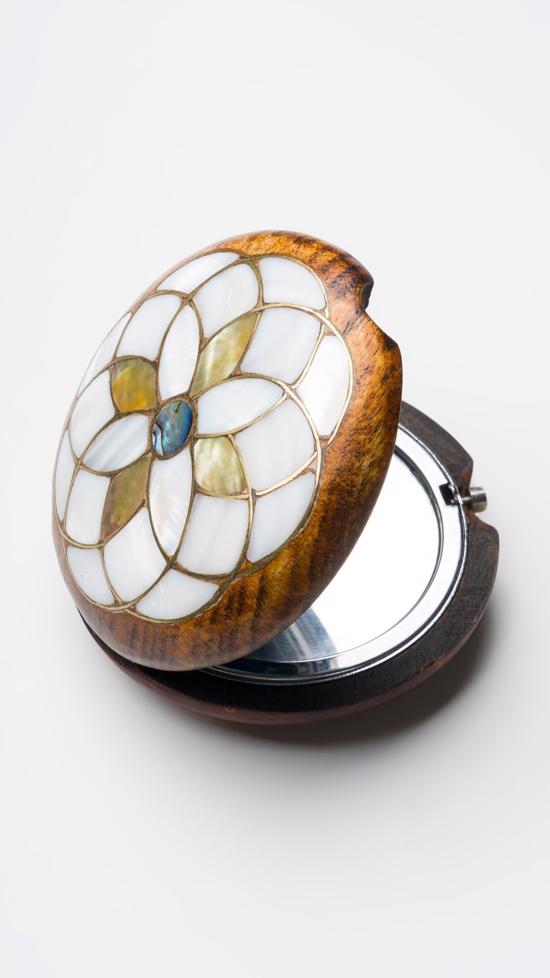 Men genel Sedef Ayna