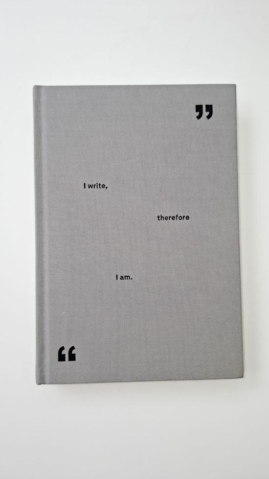 Erkek genel Defter- Düz S Kapak Gri- I write, Therefore I am